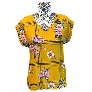 Women’s Yellow Floral Top